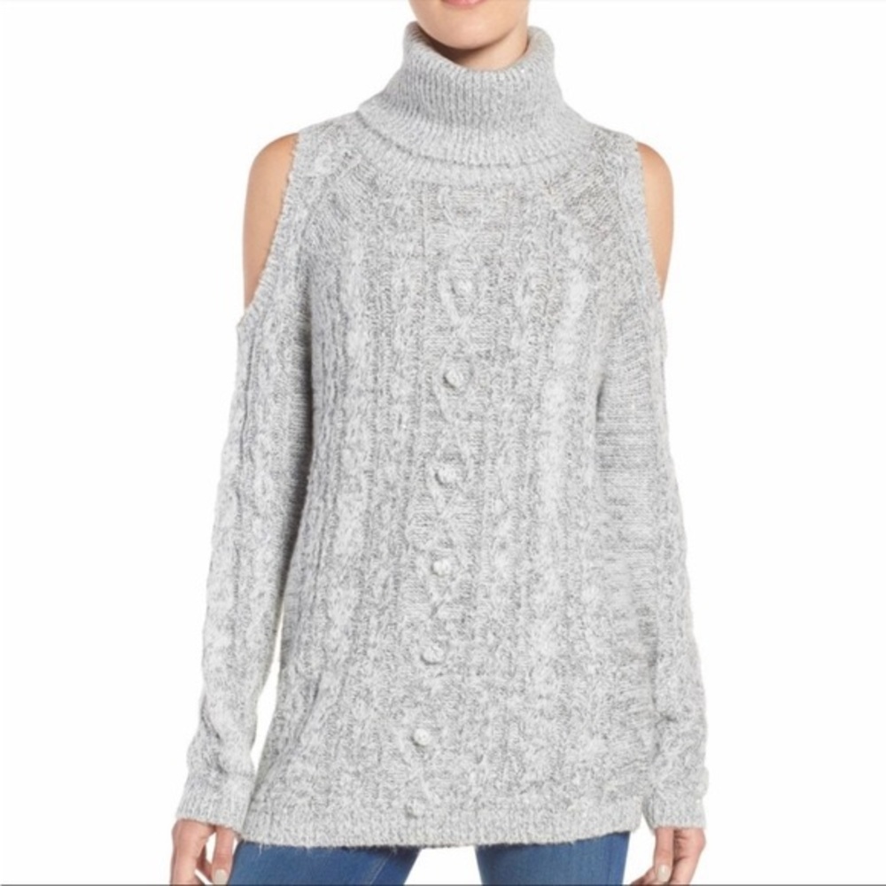 Chelsea 28 Sequined Soft Sweater, size Medium White Gray Silver